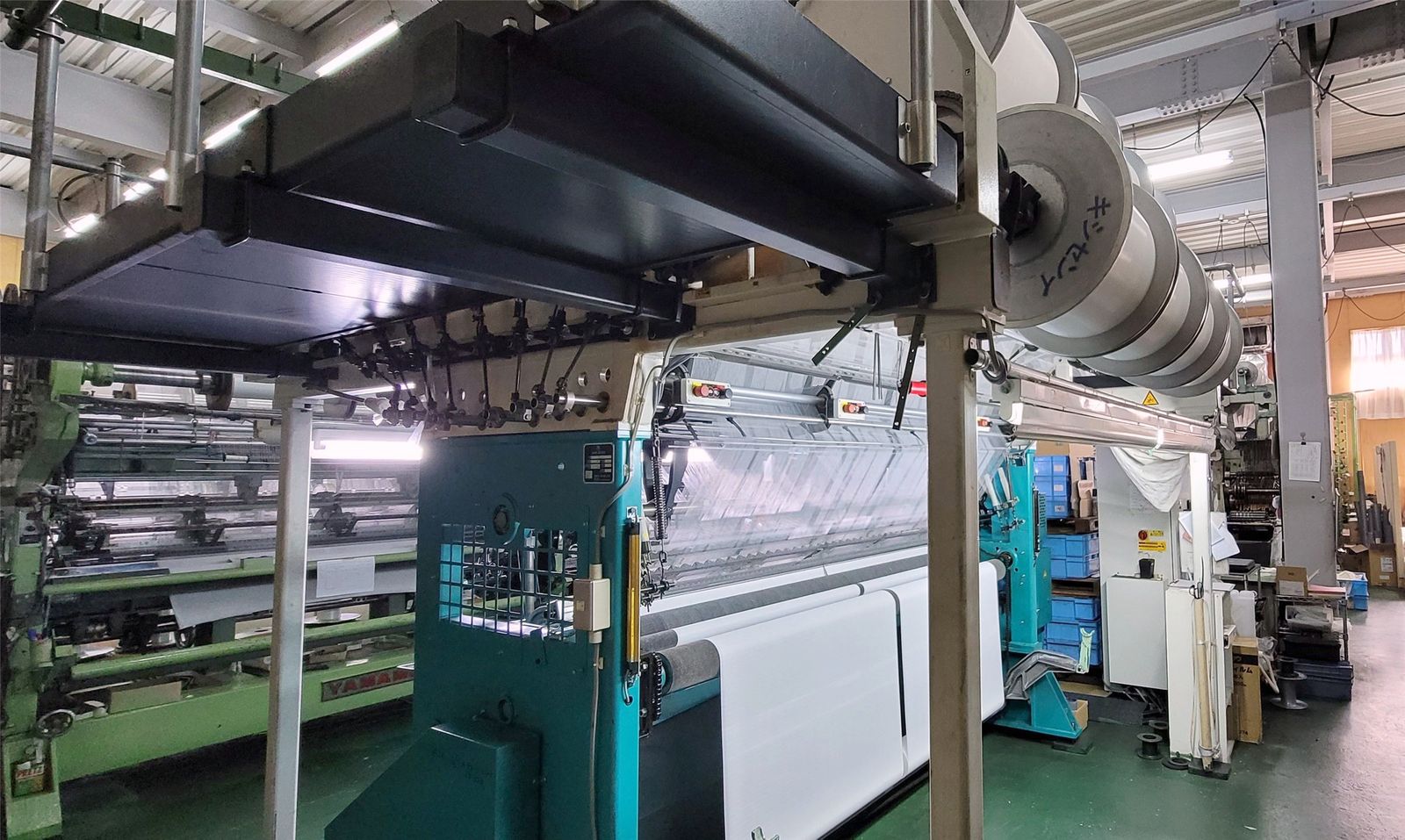 大阪第二工場のラッセル機